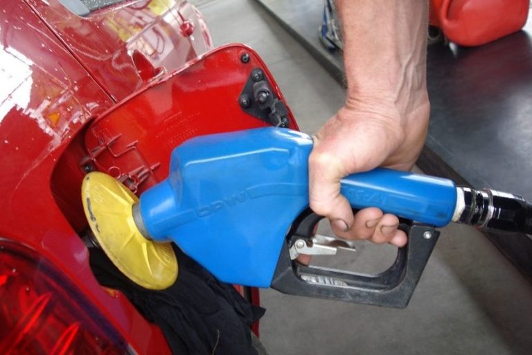 Petrobras reajusta preço de diesel a partir desta terça-feira nas refinarias