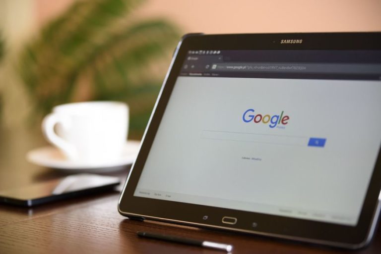 Congresso dos EUA vai investigar Facebook, Google, Microsoft e Apple