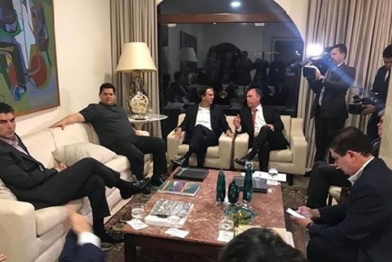 João Azevêdo e governadores do Nordeste discutem reforma da Previdência com o presidente do Senado