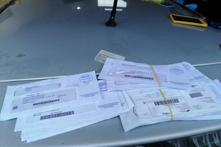 PF cumpre mandados contra investigados de desviar encomendas dos Correios na PB