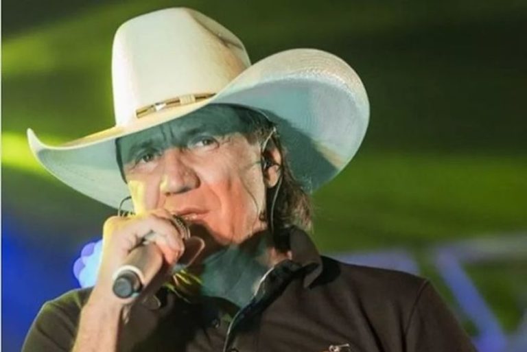 Cantor sertanejo morre após sofrer infarto durante show no Paraná