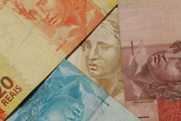 Abono Natalino será pago a partir desta terça-feira com o dobro do valor anterior, na Paraíba