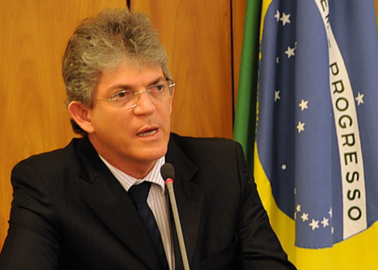 Crusoé: A delação que tira o sono de Ricardo Coutinho