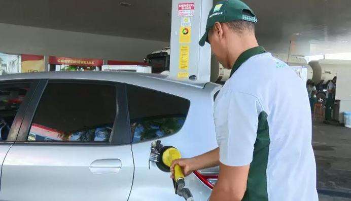 Petrobras reduzirá novamente os preços da gasolina e do diesel