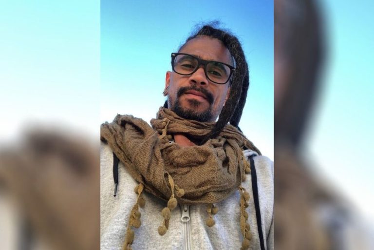 Professora é detida após chamar vizinho de preto e ‘macaco’