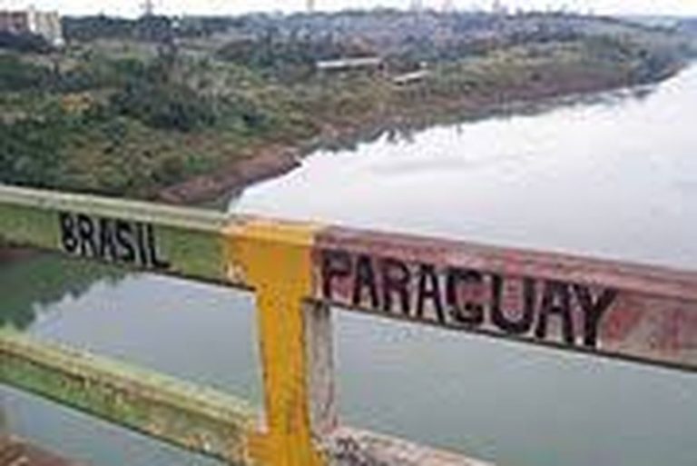 Fronteira entre Brasil e Paraguai é bloqueada após fuga de 76 integrantes do PCC de Penitenciária