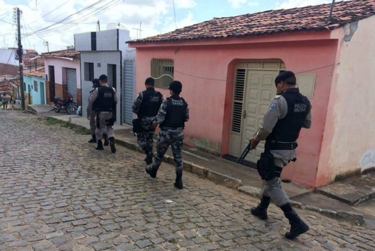 Padrasto é preso suspeito de estuprar duas enteadas na Paraíba