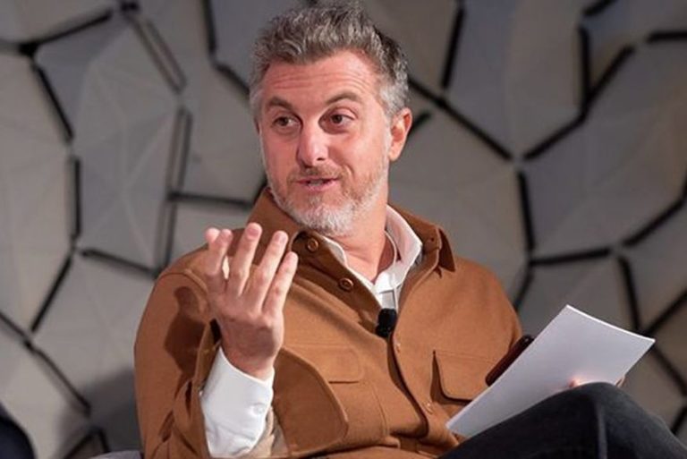 Chamado de próximo presidente, Huck diz que Brasil precisa ser melhor representado