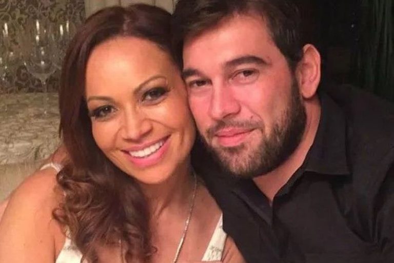 Solange Almeida estaria perdendo contratos devido à intromissão exagerada de ex-marido