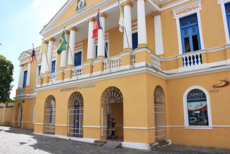 Arquidiocese da Paraíba dispensa idosos das missas, proíbe celebrações com mais de 100 pessoas e suspende eventos