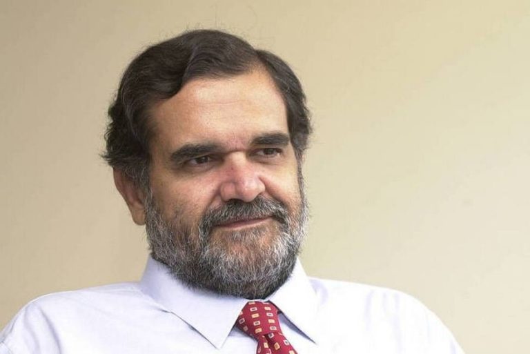 Morre em São Paulo o jornalista Celso Pinto, criador do jornal Valor Econômico