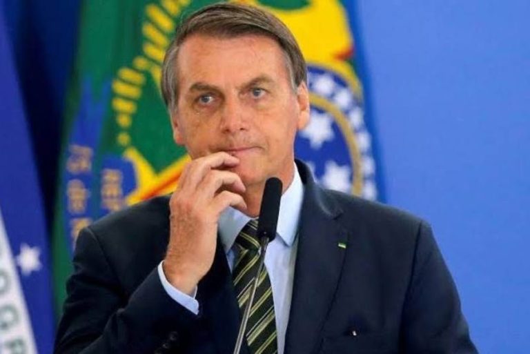 Bolsonaro diz que não há nenhum problema entre o governo brasileiro e o chinês