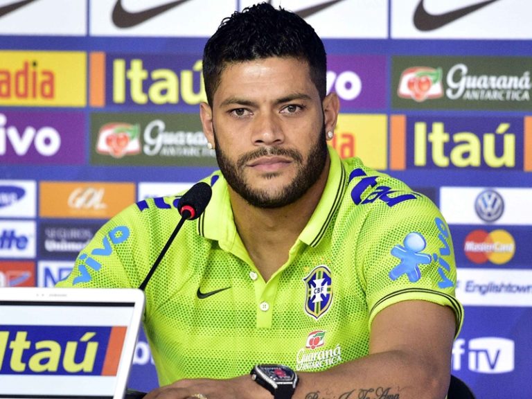 Hulk doa aparelho respirador a hospital de Campina Grande
