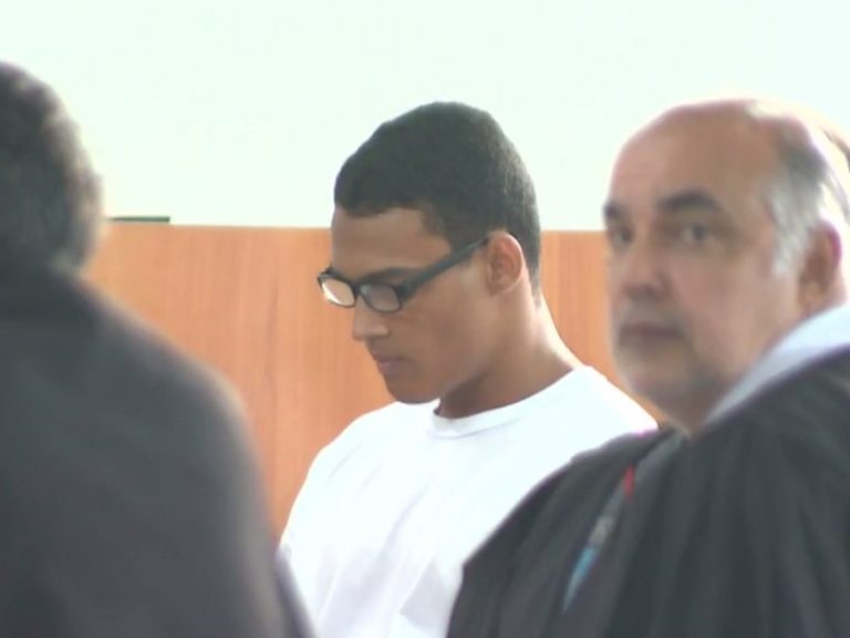 Júri popular condena homem por assassinato do pai e da namorada do pai
