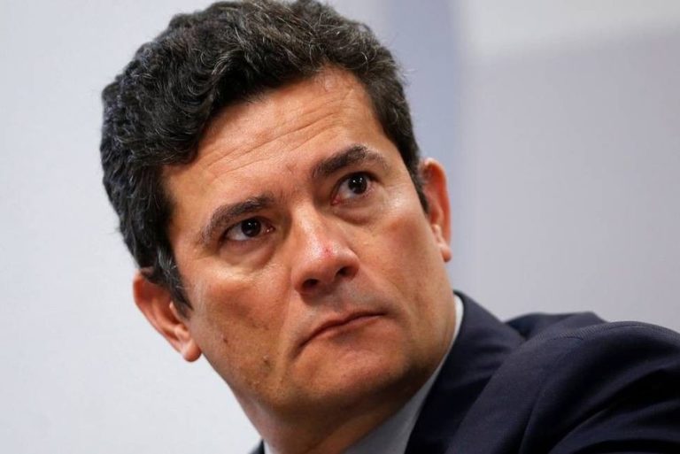 Moro diz que é vítima de campanha de Fake News