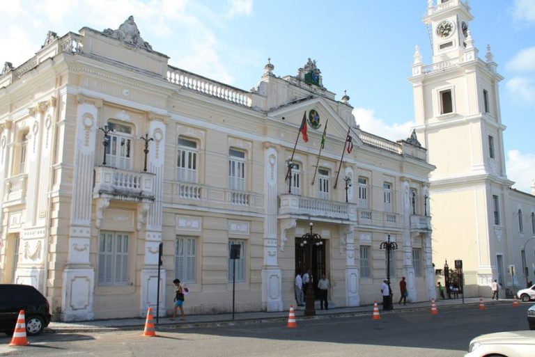 Queda na receita da Paraíba pode chegar a 60% e Estado discute diminuição de repasses para Legislativo e Judiciário