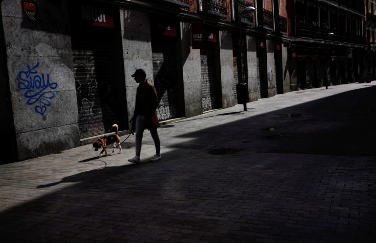 Últimas notícias de coronavírus de 5 de abril
