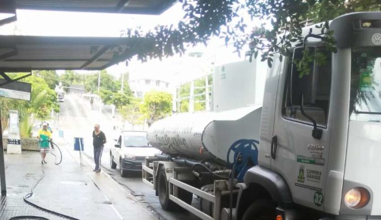 Gasolina a menos de R$ 1, nas refinárias