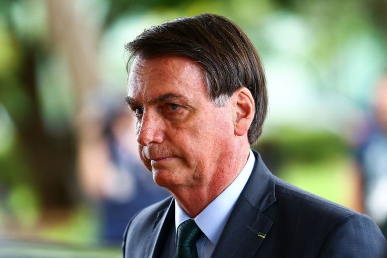 Depois de anunciar sanção, Bolsonaro diz que ainda espera MP para oficializar auxílio de R$ 600