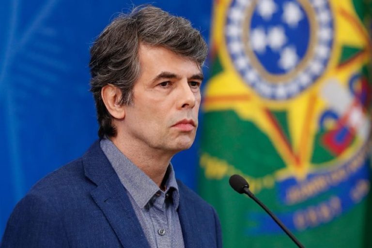 Ministro da Saúde diz que relaxamento de isolamento social ocorrerá de forma ‘progressiva, estruturada e planejada’