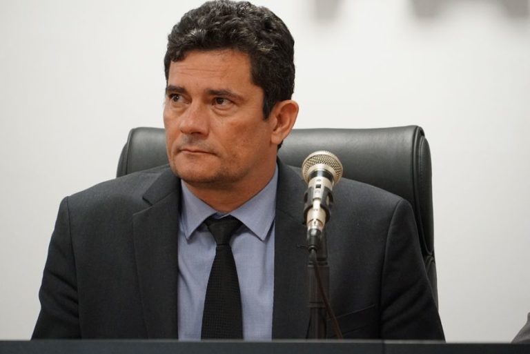 Defesa de Moro diz que governo omite trechos de reunião e vê ‘disparidade de armas’ em inquérito