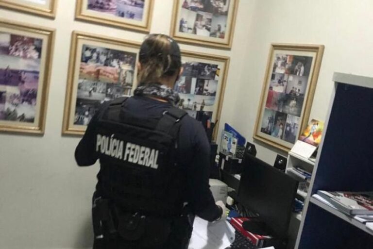 Operação Famintos: delegado revela que Polícia Federal apreendeu documentos, computadores e celulares e que serão analisados para próximo passo da investigação