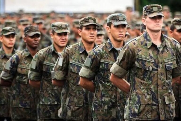 Exército e Marinha encerram nesta segunda-feira às inscrições para processo seletivo com vagas na Paraíba