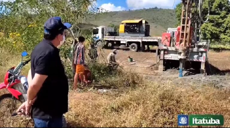 VÍDEO:  Prefeitura de Itatuba investe em perfuração de poço artesiano na zona rural