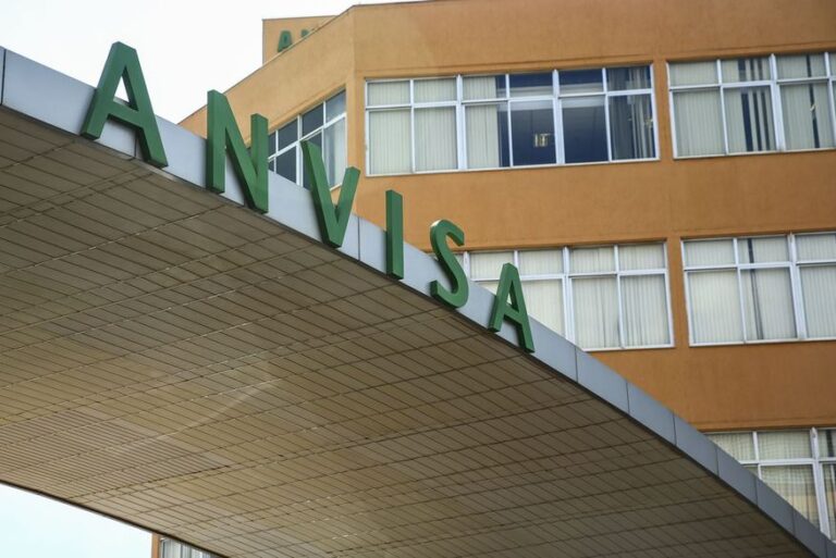 Anvisa autoriza testes para nova vacina contra Covid-19