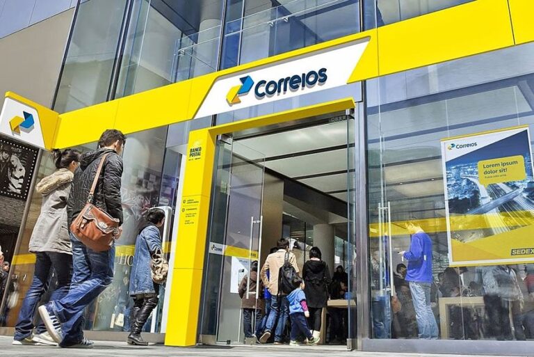 Correios: Governo decide privatizar 100% da estatal em um único leilão