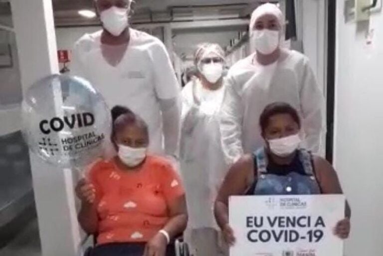 VITÓRIA! Mãe e filha se recuperam da Covid-19 e recebem alta do Hospital de Clínicas no mesmo dia