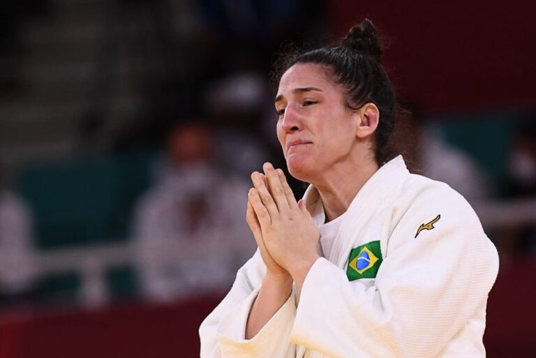 Mayra Aguiar faz história e é bronze nas Olimpíadas de Tóquio