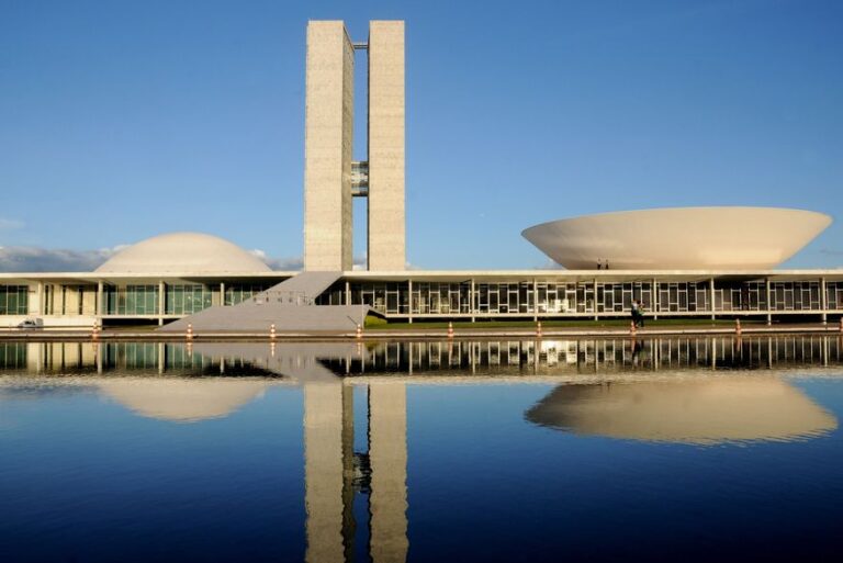 Comissão Especial da Câmara rejeita PEC do voto impresso e proposta deve seguir para plenário