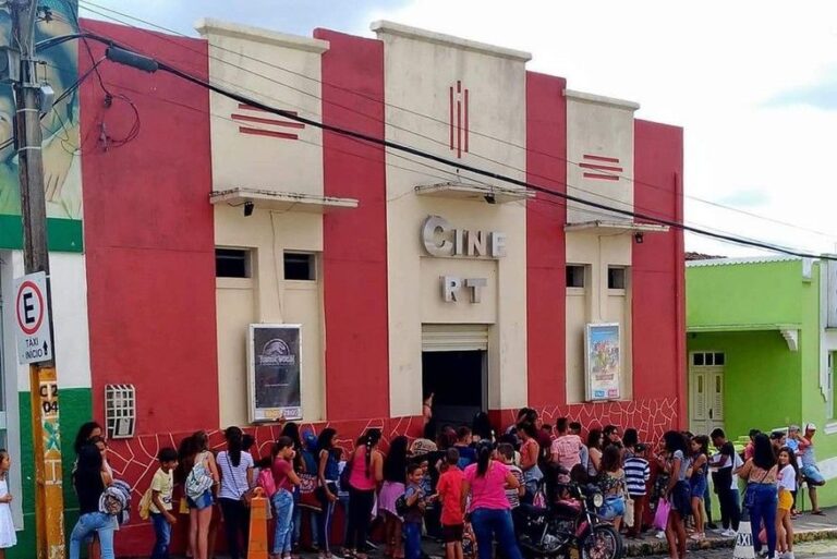 Único cinema de rua da Paraíba corre risco de fechar por conta da pandemia e dono faz campanha para arrecadar doações e manter funcionamento