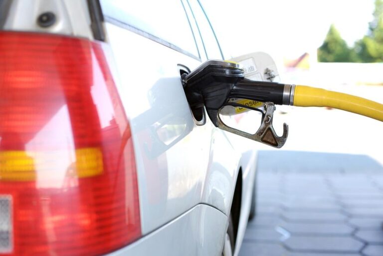 Menor preço da gasolina em João Pessoa é de R$ 5,68, revela pesquisa
