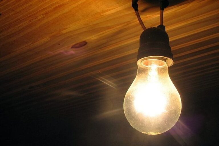 Governo autoriza início de plano de racionamento de energia