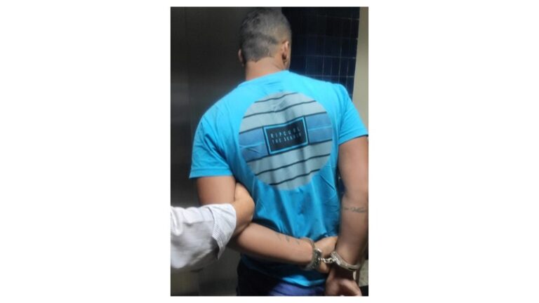Homem é preso suspeito de sequestro, cárcere privado e estupro contra adolescente em Serra Redonda/PB