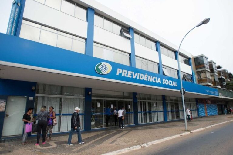 Orçamento de 2022 prevê concurso do INSS, diz Fenasps