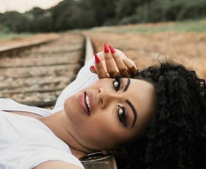 VIOLÊNCIA DOMÉSTICA: Influenciadora Bruna Quirino é morta a facadas pelo marido