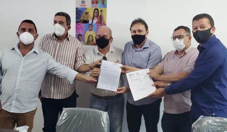 Prefeitos se reúnem com secretário Deusdete visando formalizar convênio de construção do Matadouro Regional em Ingá