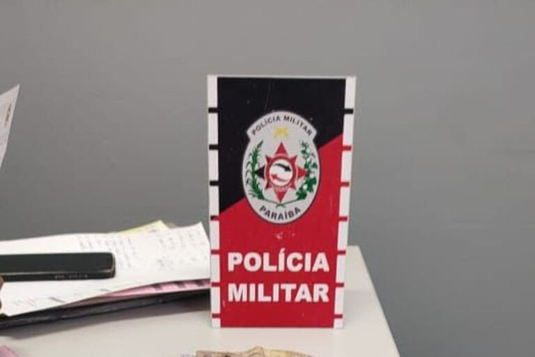 Dupla suspeita de tráfico de drogas é presa em Campina Grande