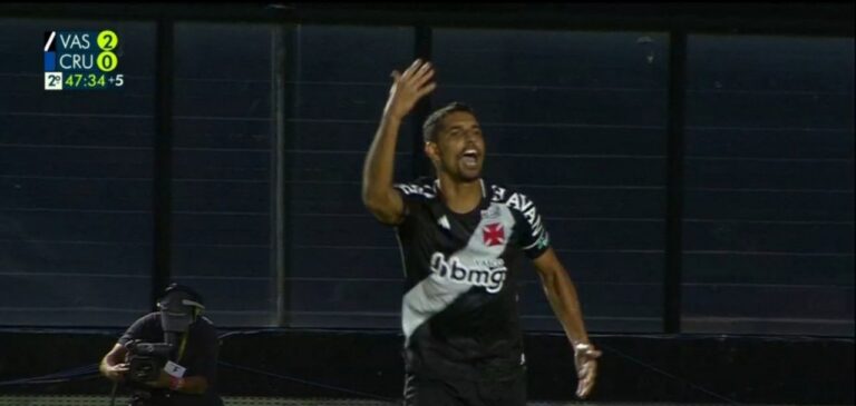 Globo comete erro grave durante transmissão e exibe placar errado em partida entre Vasco e Cruzeiro – VEJA