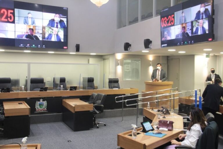 Deputados aprovam bonificação de 10% na nota do Enem para ingresso de paraibanos na UEPB