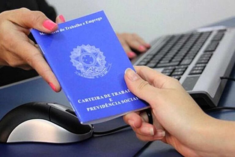 Desemprego fica em 13,2% em agosto, mas ainda atinge 13,7 milhões, aponta IBGE