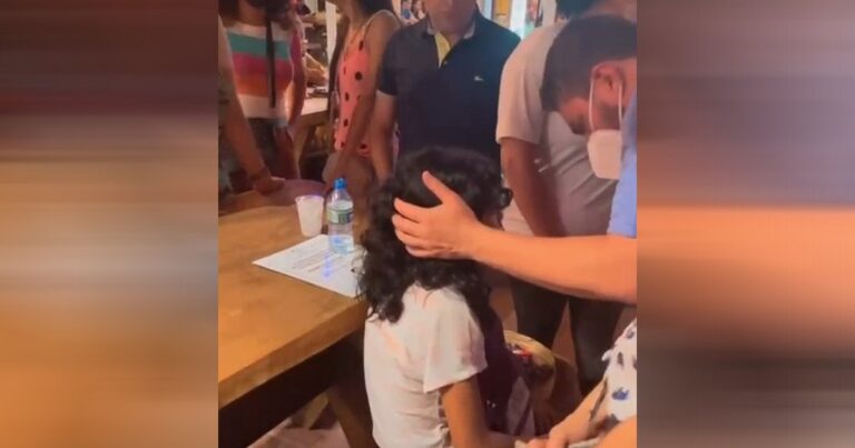 Empresário é acusado de xingar criança que vendia doces no Parque Cabo Branco e clientes se revoltam