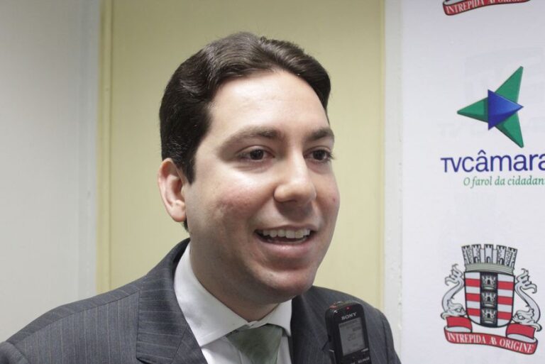 Felipe Leitão é exonerado da Secretaria de Desenvolvimento Social de João Pessoa e retoma mandato de deputado