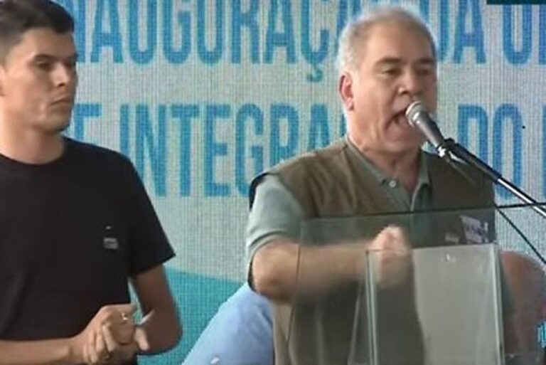 Marcelo Queiroga critica governadores em evento de inauguração de trecho da Transposição na Paraíba: “Quantas vacinas eles trouxeram?”