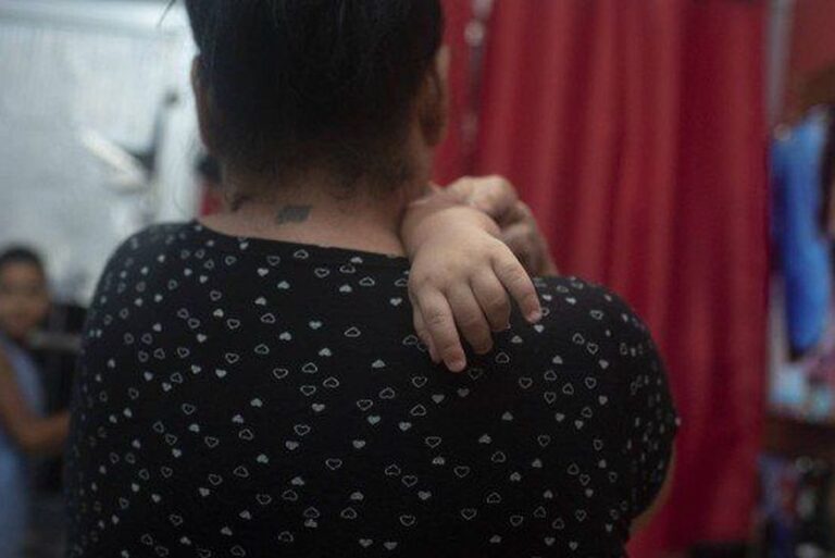 Geração marcada pelo luto: pandemia já deixou mais de 130 mil órfãos no Brasil