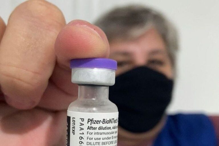 Paraíba distribui mais de 217 mil doses de vacina contra Covid-19 para municípios
