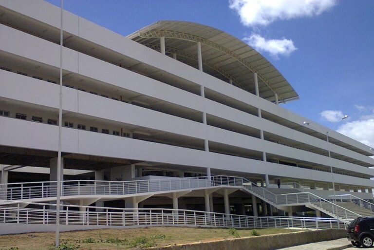 UEPB inscreve para seleção de vagas temporárias para cargos técnicos administrativos